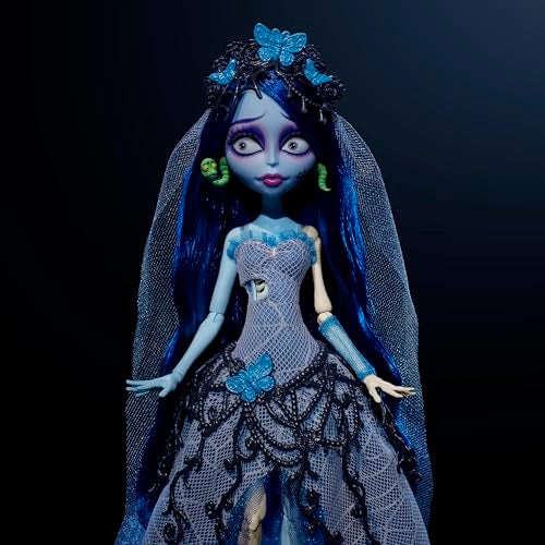 MONSTER HIGH دمية مونستر هاي سكولكتور، العروس الميتة إميلي القابلة للجمع في فستان زفاف قوطي مع شبكة العنكبوت مع ملحقات مثل الحجاب الشفاف وحامل الدمية - Image 2