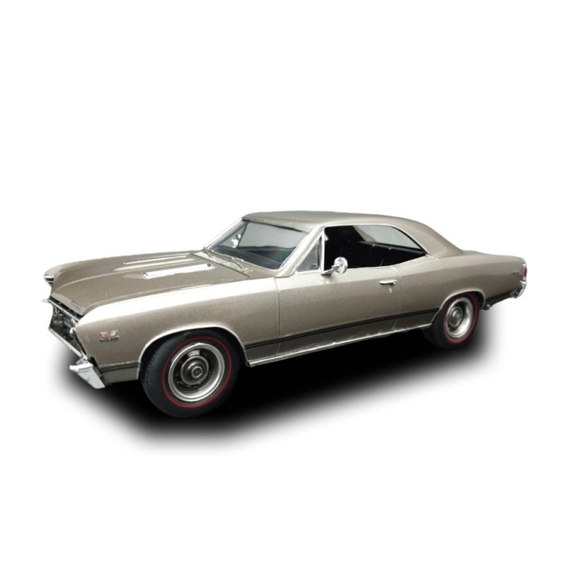 AMT 1967 Chevrolet Chevelle SS396 1:25 Scale Model Kit - Image 1
