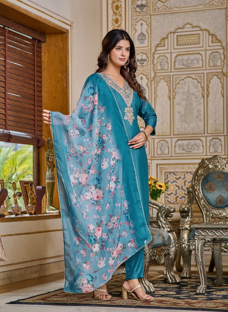 Women Chanderi Designer Kurta with Pant and heavy embroidery Dupatta Set  - Image 3
