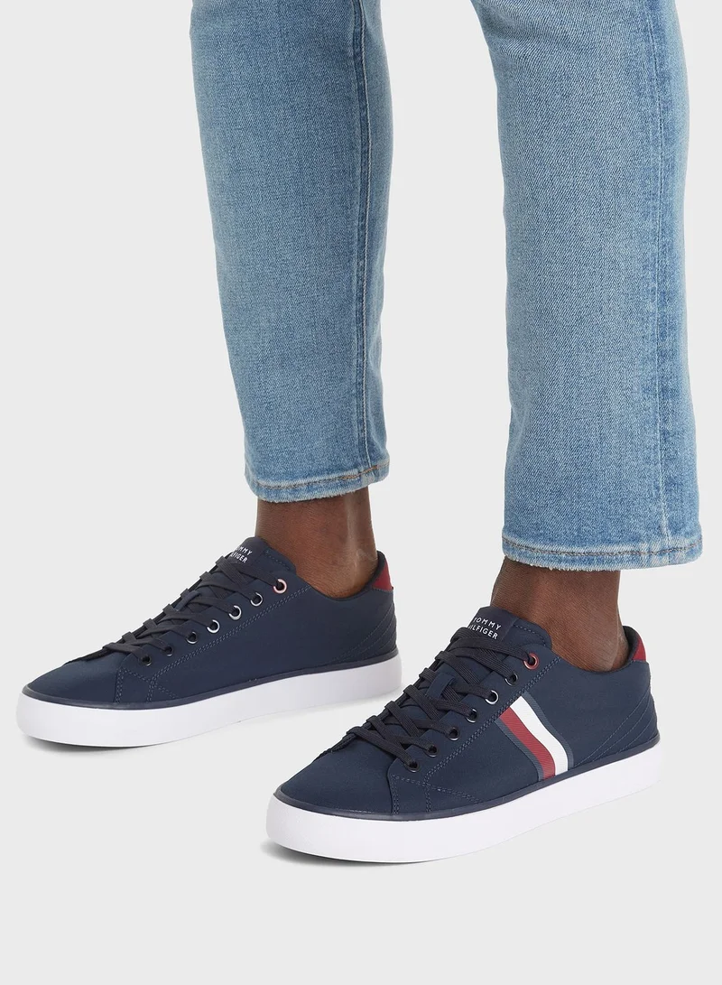 TOMMY HILFIGER Casual Stripe Low Top Sneakers