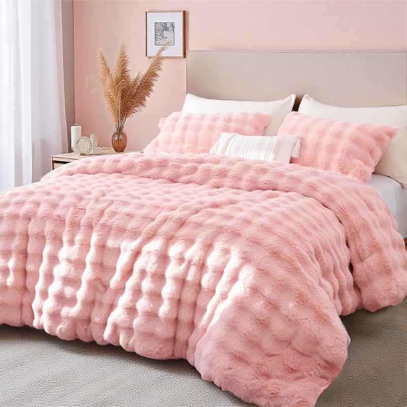 YIKUSH Pink Comforter Set Queen - Luxurious Faux Fur Comforter for Winter, Fluffy Comforter Queen Set with 2 Pillowcases, Soft Warm Pink Bedding Set - Image 2
