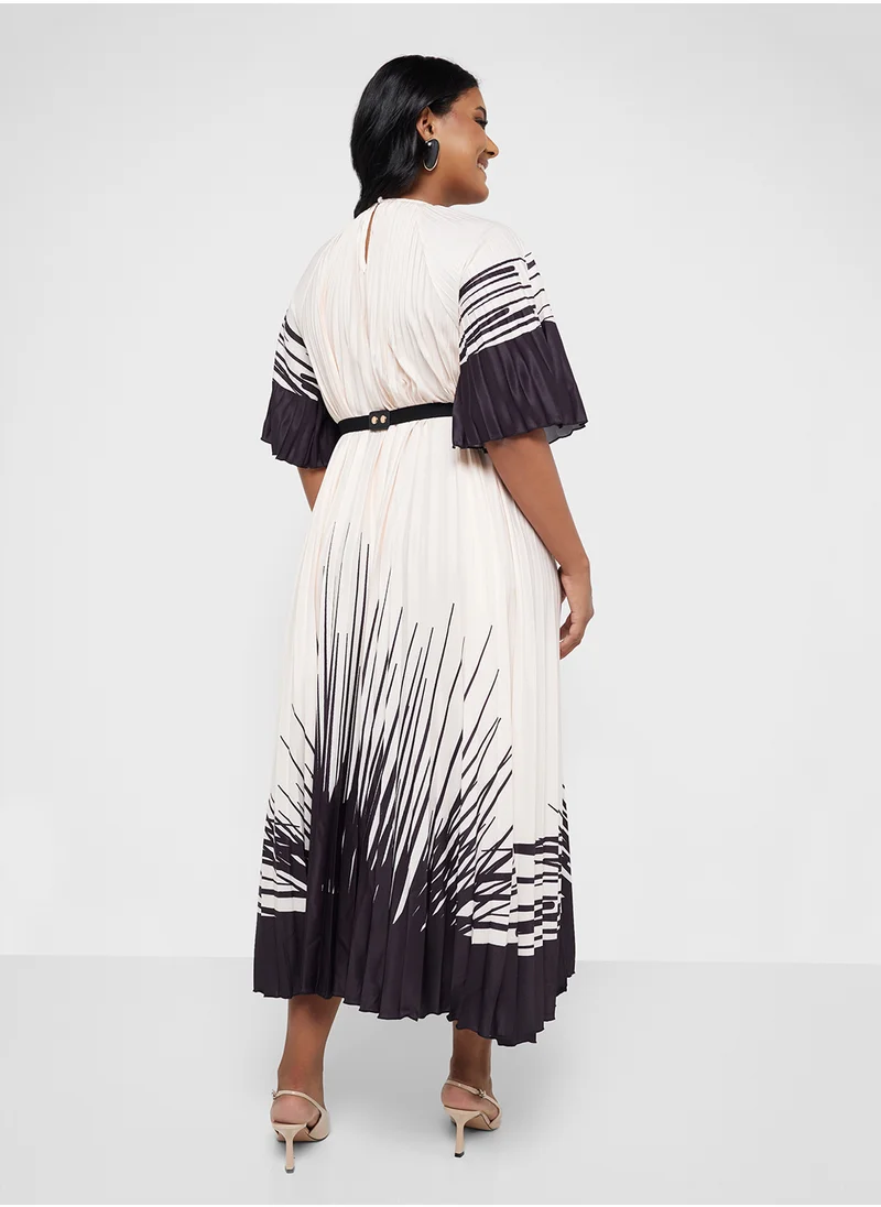 ايلا بلس Monotone Printed Dress With Pleats