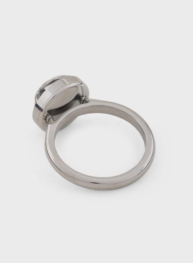 GUESS Crystal Detail Single Circle Ring - Image 4