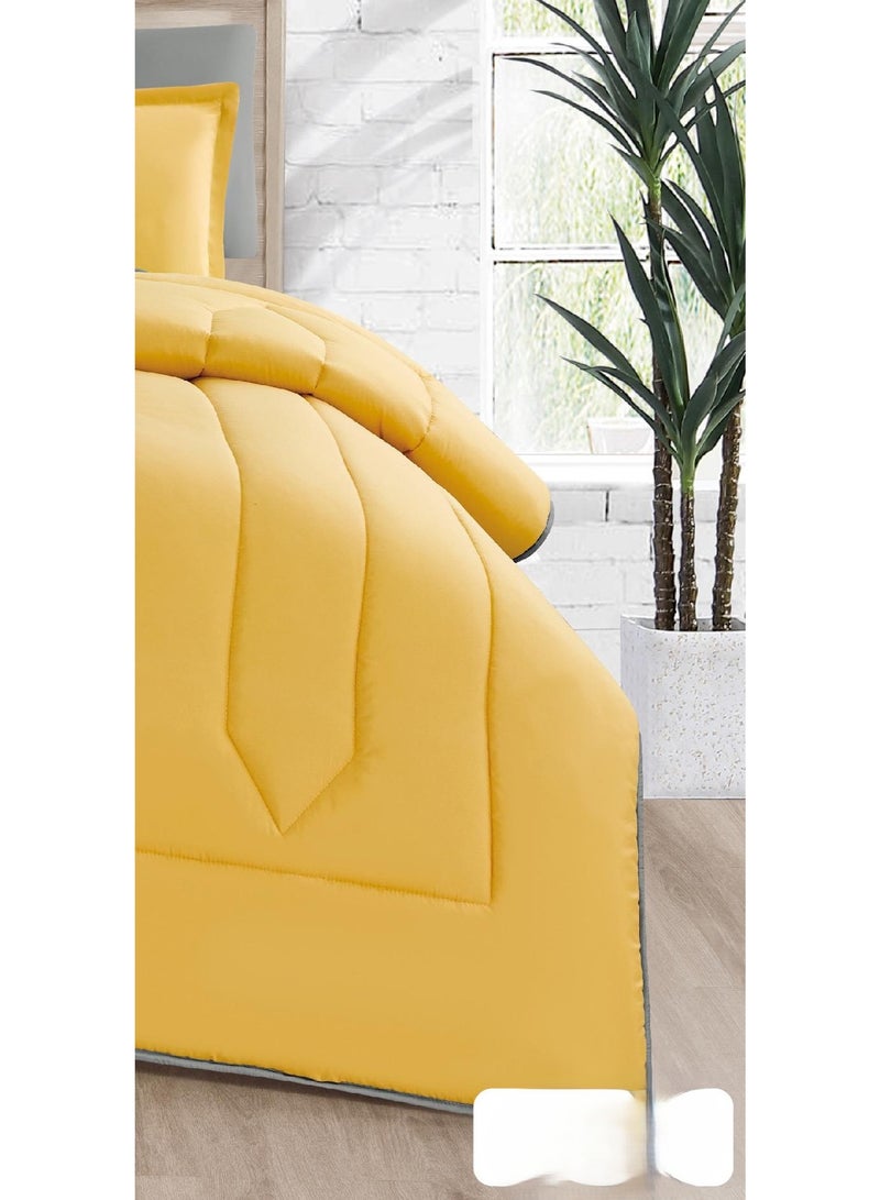 مارك مفرش نفرين ذو طابع وجهين فخم ملكي من خامه المايكروفايبر مقاس 1- لحاف :220*240 سم ، 1- شرشف : 200*200 سم، 2- بيت مخدة : 50 *75سم، 2-خدادية : 45 * 45 سم. - Image 4