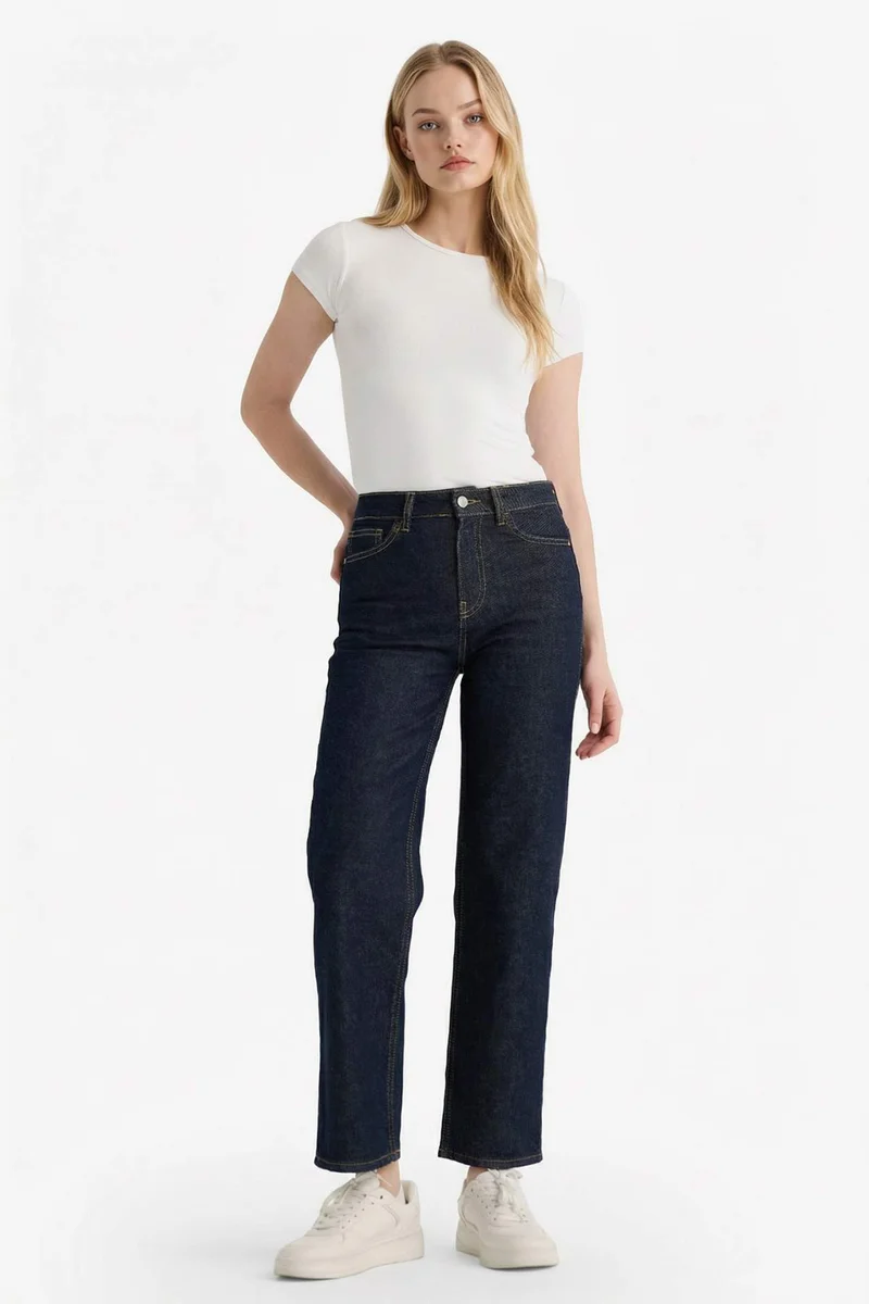 ديفاكتو Comfort Straight High Waist Ankle Length Jeans