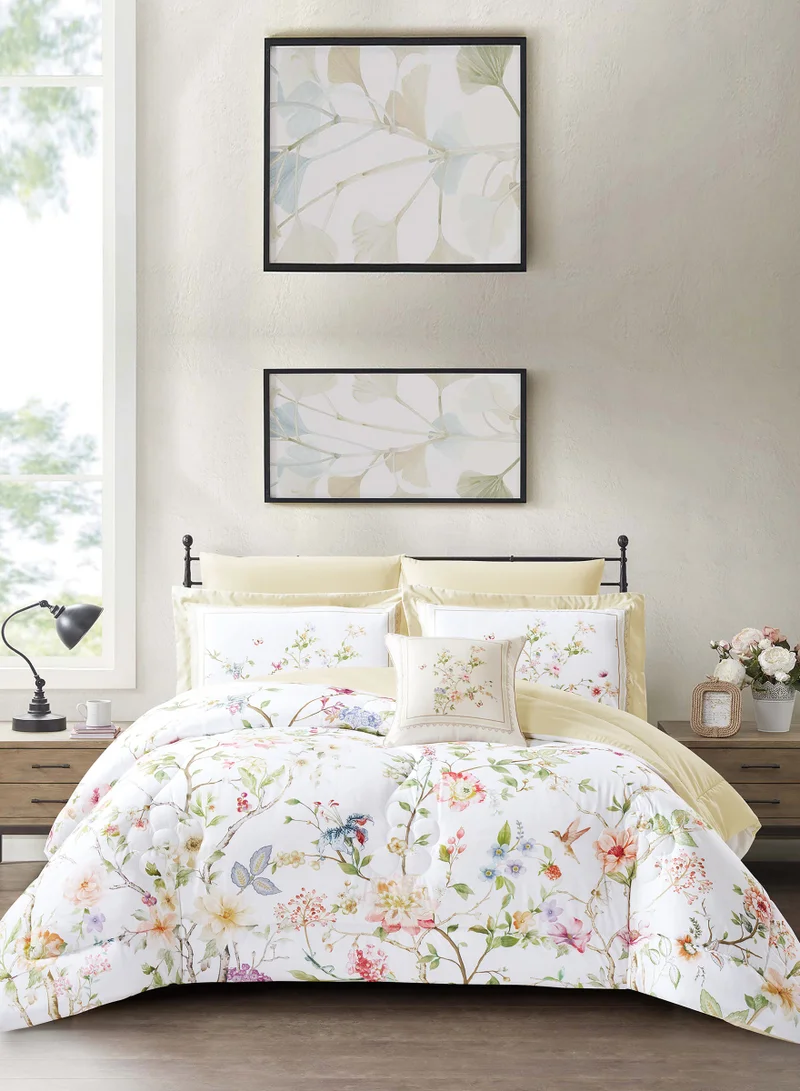 Donetella Bedding Comforter Set, King Size Fits 200x200 cm - 6-Pcs Digital Print Quilted Bed Set, Microfiber Fabric - 1 Comforter, 1 Fitted Sheet, 2 Pillow Shams, 2 Pillowcases .