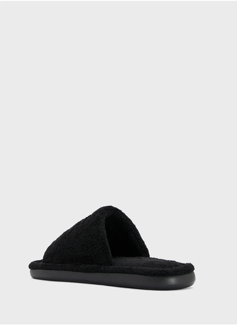 سفنتي فايف Cozy Home Slippers