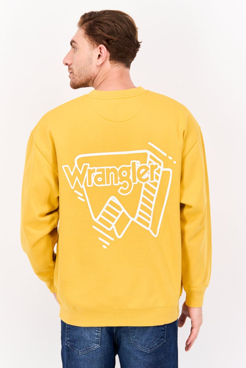 Wrangler سويت شيرت جرافيك بأكمام طويلة للرجال، أصفر - Image 3