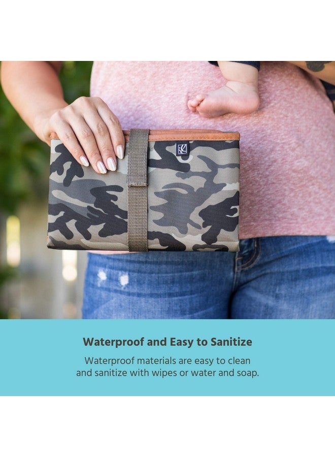 جي إل تشيلدريس وسادة تغيير حفاضات محمولة JL Childress كاملة الجسم - وسادة تغيير حفاضات الأطفال للسفر - مبطنة، مقاومة للماء، قابلة للطي - كبيرة جدًا 19 بوصة × 30 بوصة - Camoflauge - Image 3