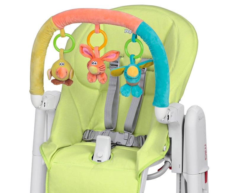 Peg Perego بيغ بيريجو تاتاميا كيت - ملحق كرسي عالي - غطاء مقعد ناعم وبار للعب - أخضر فاتح - Image 1