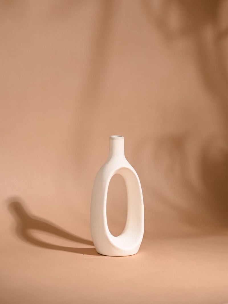 Purezento Kieko Vase Ceramic Flower Vase/Pampas Grass Vase/Home Decor Centrepiece/Showpiece/Donut Vase/Modern Farmhouse Vase for Living Room, Bedroom Office, Table (White Pack of 1) - Image 2