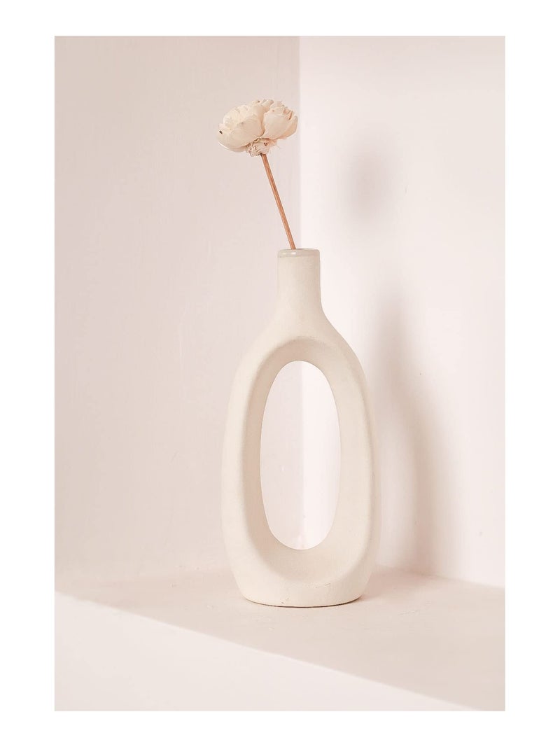 Purezento Kieko Vase Ceramic Flower Vase/Pampas Grass Vase/Home Decor Centrepiece/Showpiece/Donut Vase/Modern Farmhouse Vase for Living Room, Bedroom Office, Table (White Pack of 1) - Image 5