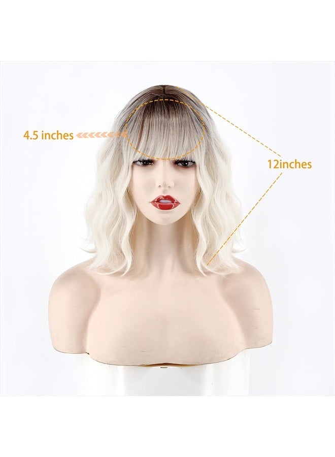 MISSQUEEN Short Platinum Blonde Wavy Wig with Bangs,Dark Roots Short White Blonde Wig for Women,Middle Part Cosplay blonde Wigs Natural Looking for Daily Use - Image 2