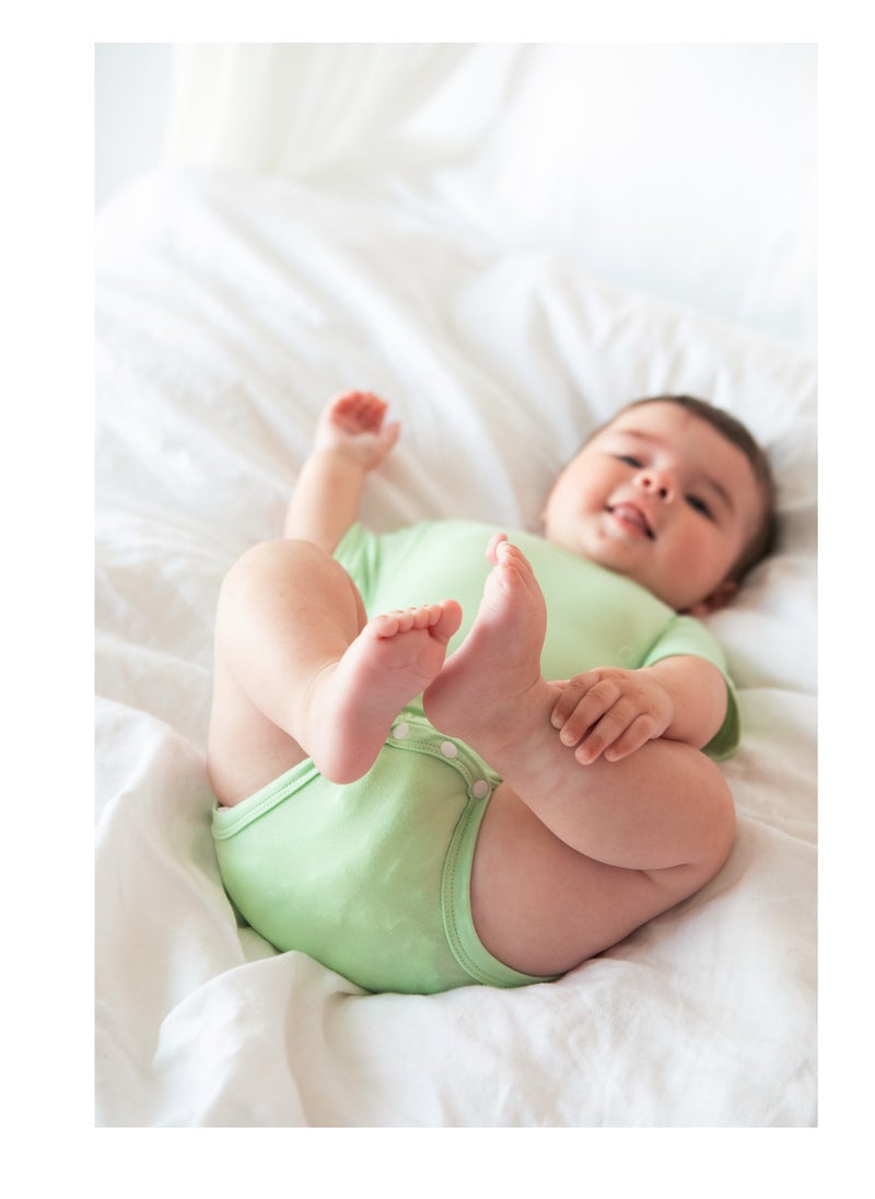 Anvi Baby Set of 3 Organic Bamboo Spandex Bodysuit- Gift Set - Light Mint/Lemon/ White 0-3M  - Image 5