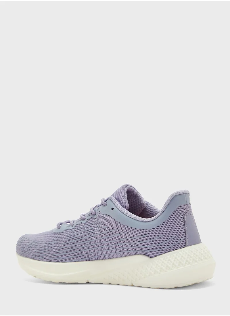 شو اكسبرس Lace Up Low Top Sneakers
