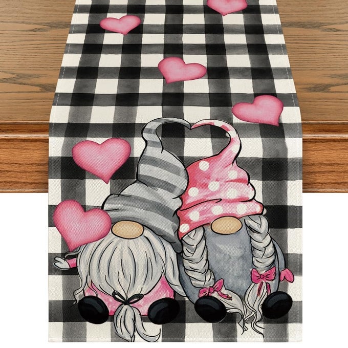 PINK BUFFALO PLAID HEART GNOMES LOVE VALENTINES TABLE RUNNER HOLIKITCHEN DINING TABLE DECORATION FOR HOME PARTY DECOR 13X72 INCH