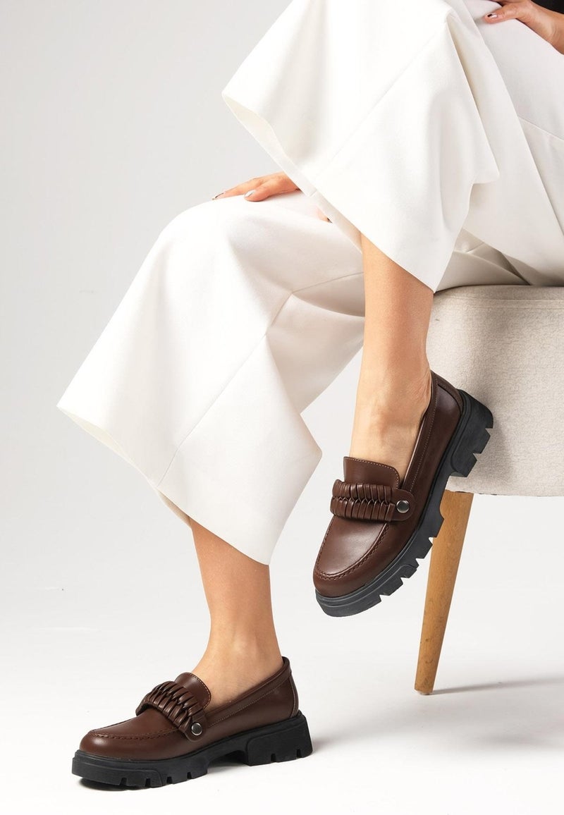 Mio Gusto Judi Brown Thick Soled Women's Loafer Shoes  - Image 5