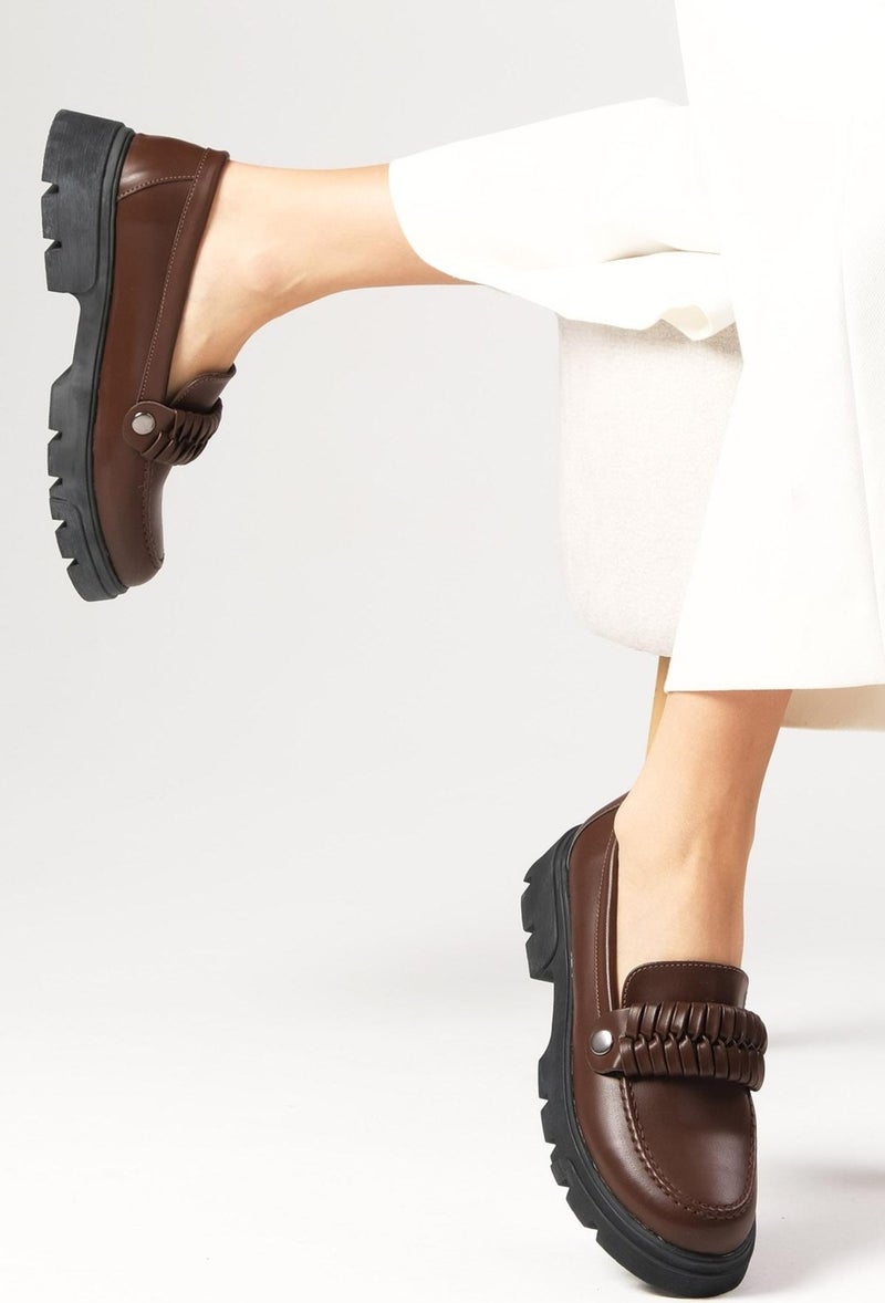 Mio Gusto Judi Brown Thick Soled Women's Loafer Shoes  - Image 3