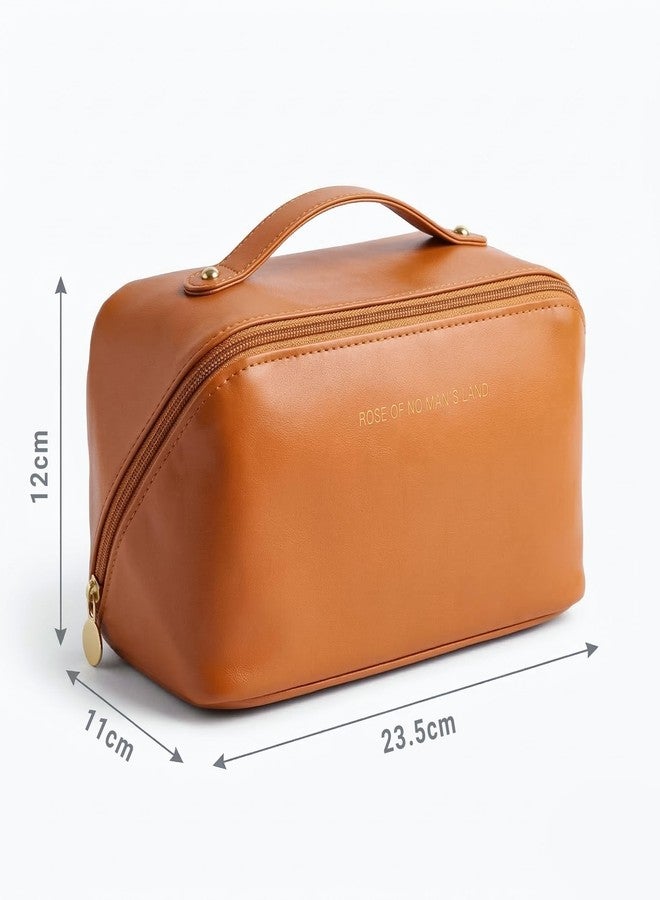 CLAPONE حقيبة مستحضرات تجميل نسائية، حقيبة مكياج من الجلد الصناعي، منظم مكياج للسفر بسعة كبيرة مع مقسم ومقبض، حقيبة تخزين محمولة مقاومة للماء لأدوات النظافة ومستحضرات التجميل - بني - Image 2