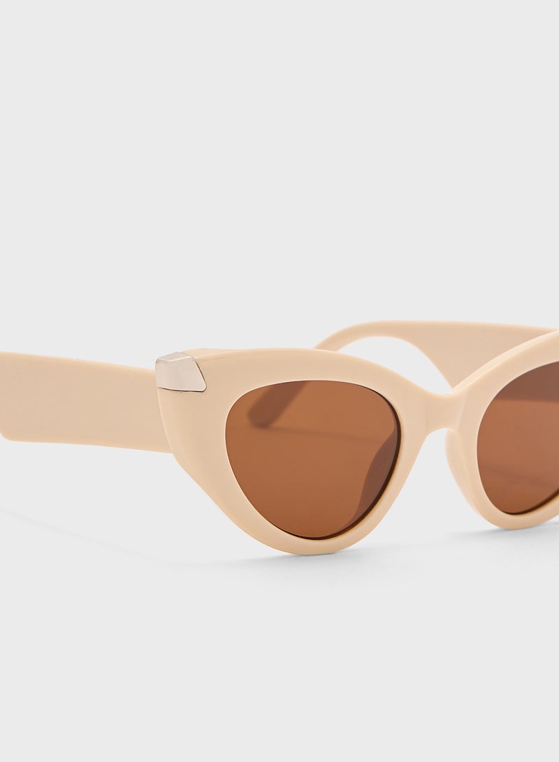 ELLA Wider Arm Cat Eye Sunglasses  - Image 3