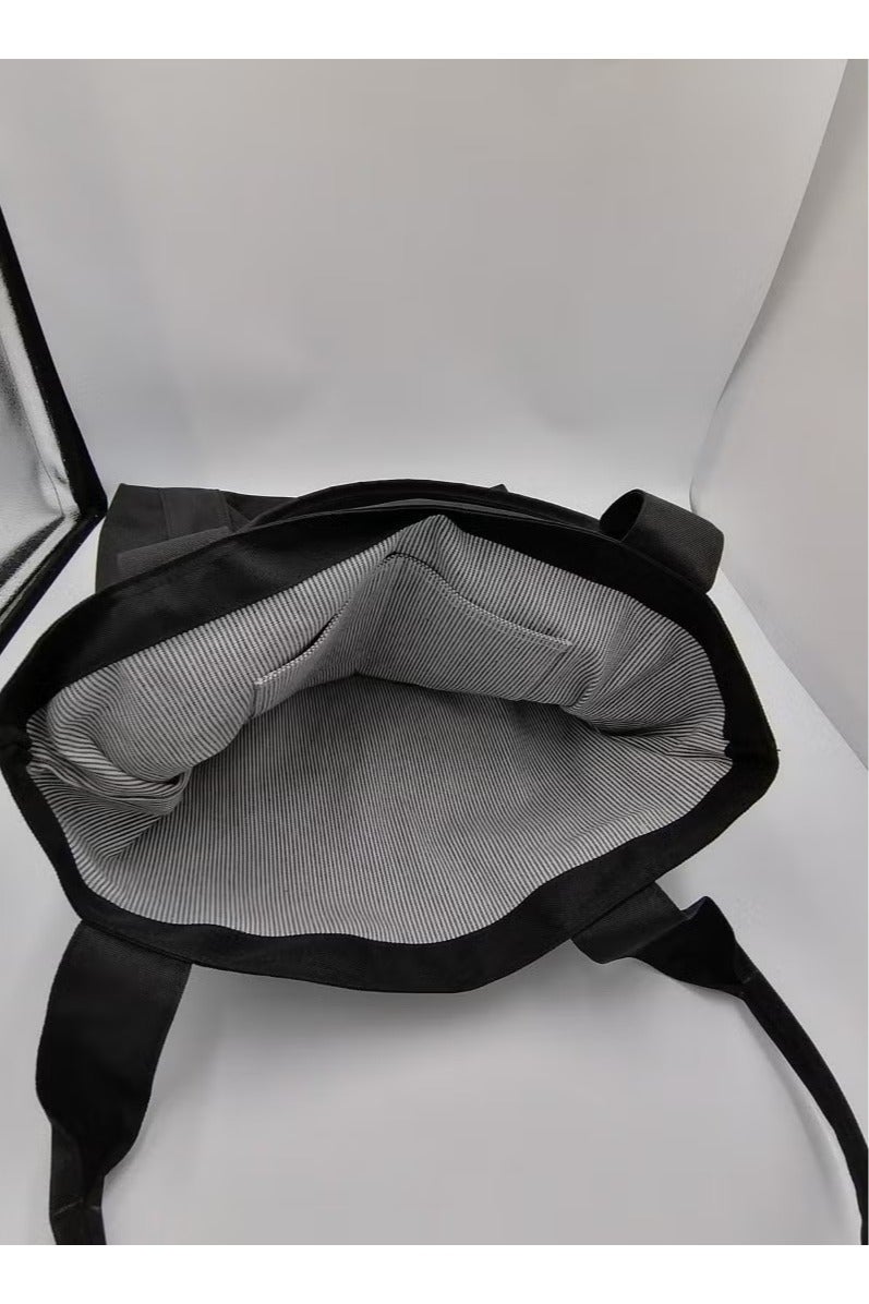 كارهارت حقيبة **كارهارت** الكبيرة المفتوحة مع جيب كبير - حقيبة كتف فردية / حقيبة صدرية - Image 4