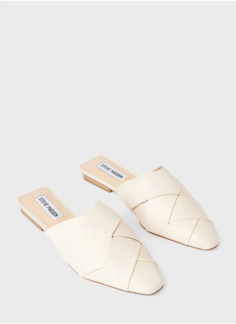 ستيف مادن Gambit Flat Mules