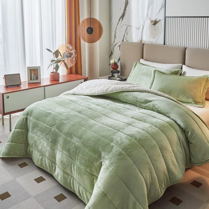 3LAYER LUXURY FLANNEL FLEECE THICK BED BLANKET FULL QUEEN SIZE SOFT PLUSH VELVET SHERPA BLANKET WITH 2 PILLOW SHAMS HEAVY WARM FOR WINTER BREATHABLE N WASHABLE MINT GREEN