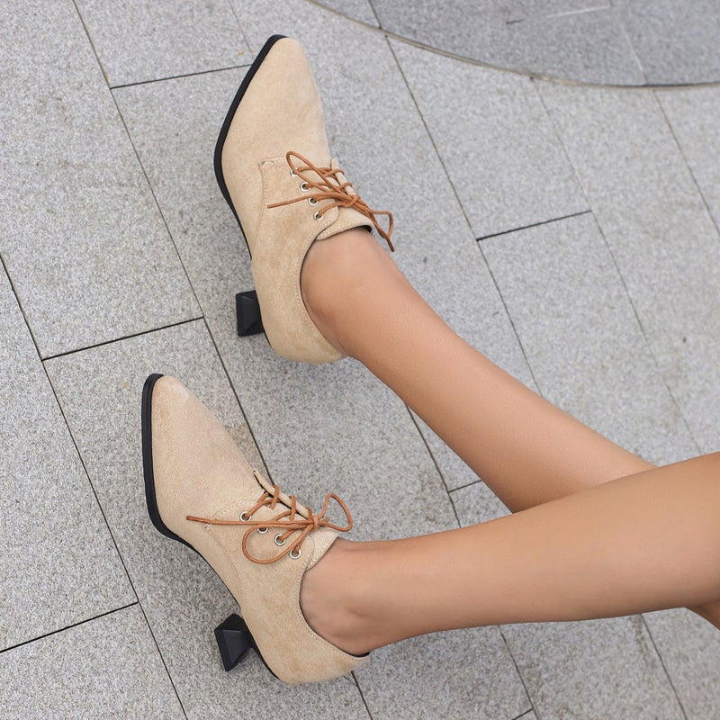 Model Spring 2024 Fashion Mid-Heel Pointed 40-48 Plus Size Suede Front Lace-Up Mid-Mouth Single Shoes - Image 3