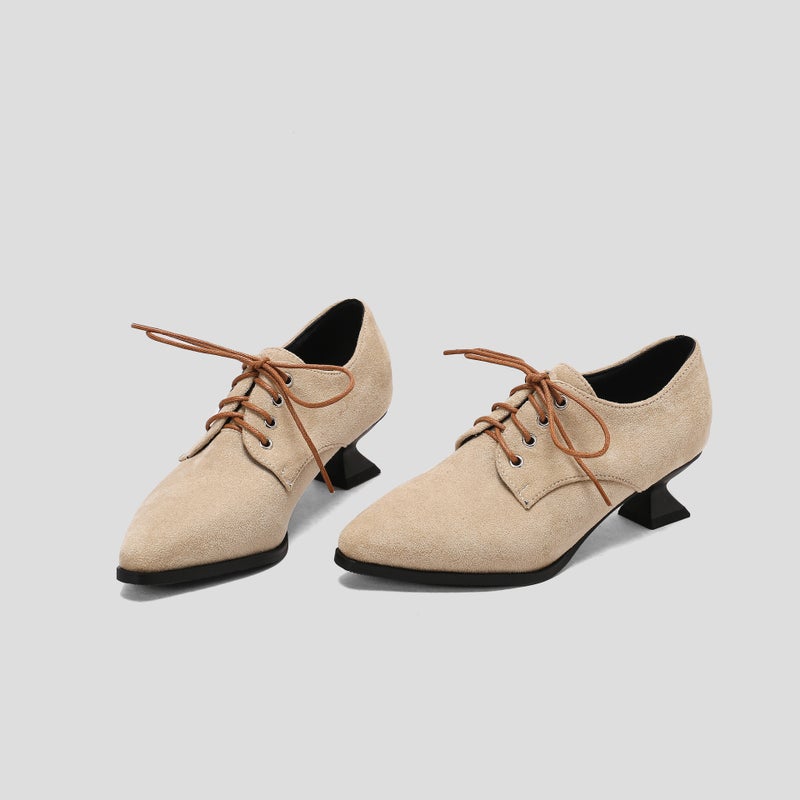 Model Spring 2024 Fashion Mid-Heel Pointed 40-48 Plus Size Suede Front Lace-Up Mid-Mouth Single Shoes - Image 1