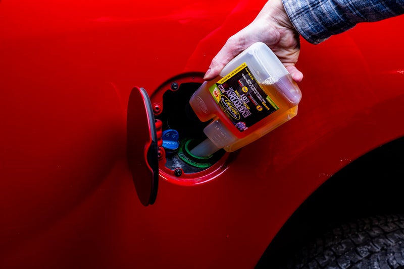 Hot Shot's Secret Everyday Diesel Treatment (HSSEDT16ZS) 6-in-1 Diesel Fuel Additive - Treats 400 Gallons, Diesel Injector Cleaner, Diesel Fuel System Cleaner, Diesel Additive Boosts Cetane, 16oz - Image 4