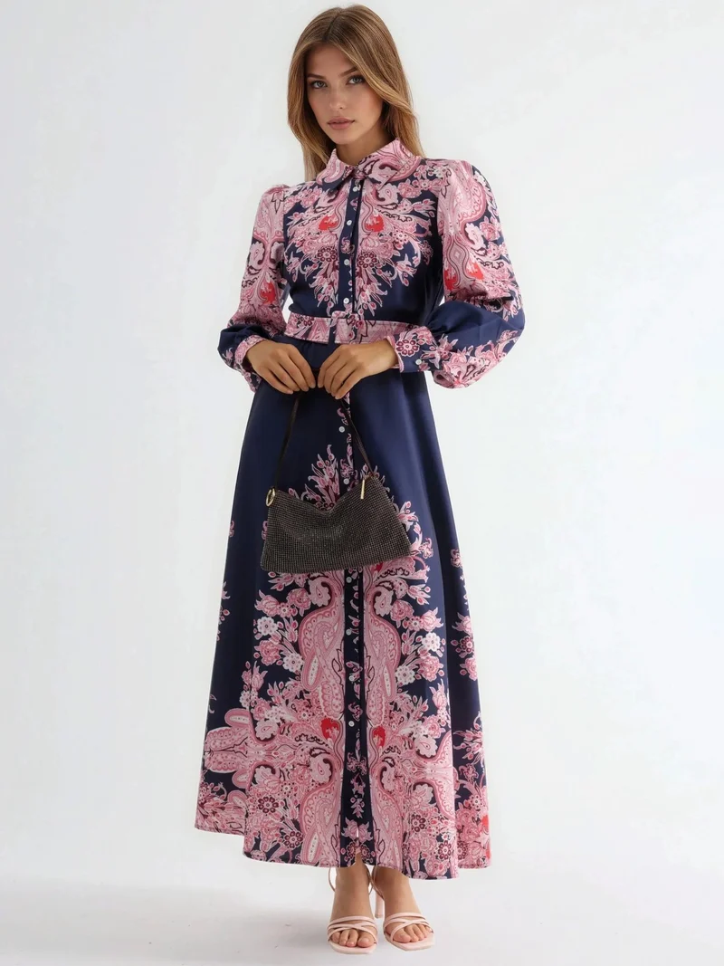 جينيفر Belted Maxi Dress with Paisley Print