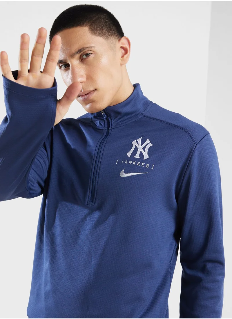 Nike New York Yankees Franchise Logo Pacer Jacket
