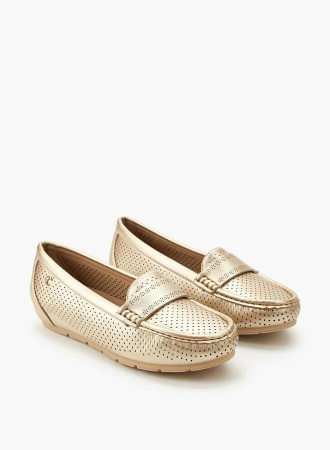 لو كونفورت Women Perforated Comfort Loafers