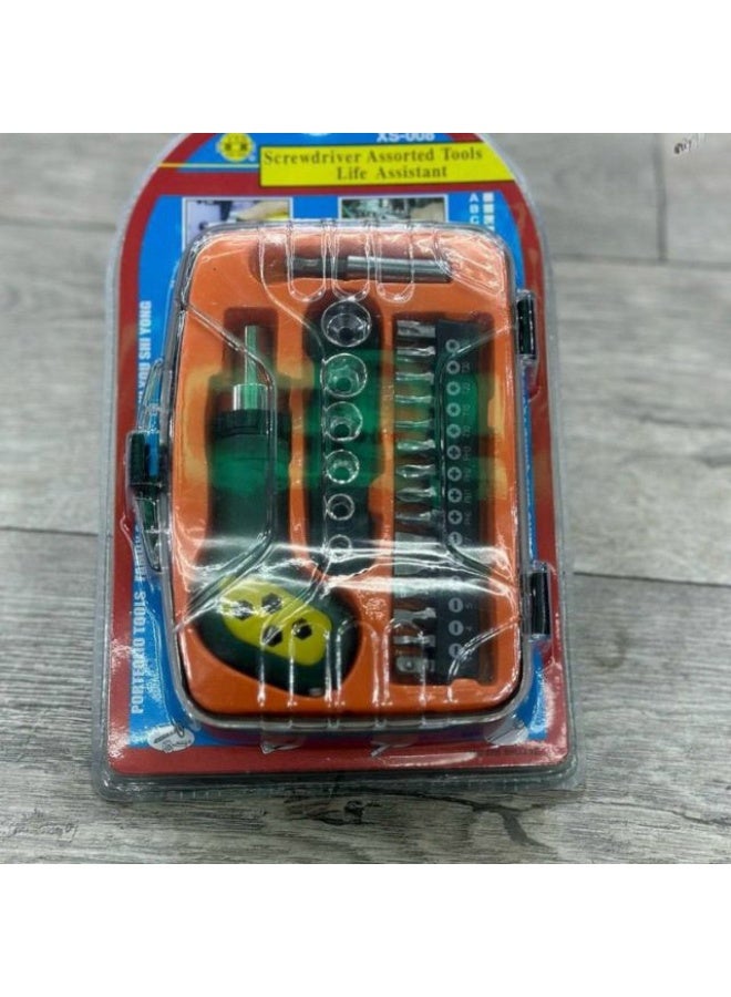 طقم مفكات احترافي متعدد الاستخدامات — تصميم مريح وجودة عالية (AS-12 XC-008C)