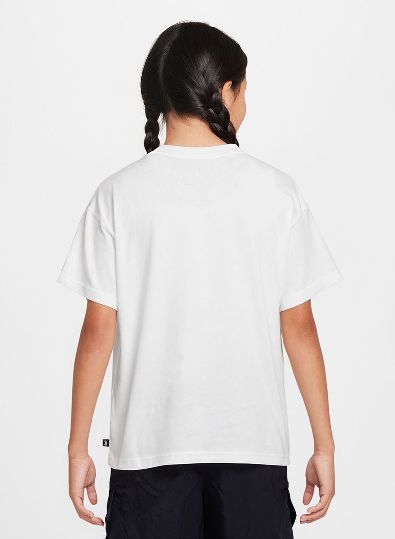 Nike Older Kids' Skate T-Shirt - Image 2