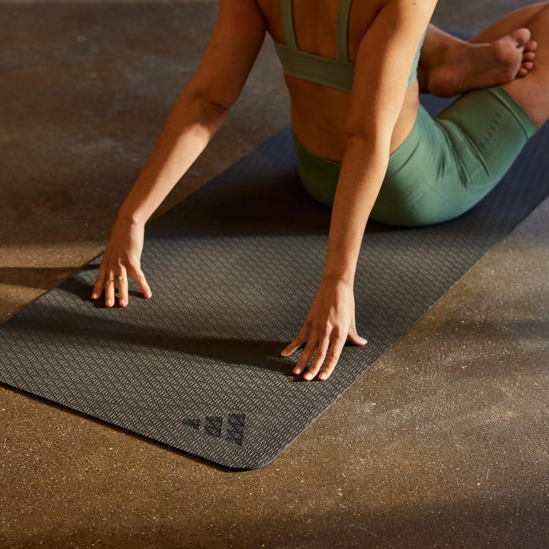 Adidas Yoga Mat - 10mm - Black - Image 2
