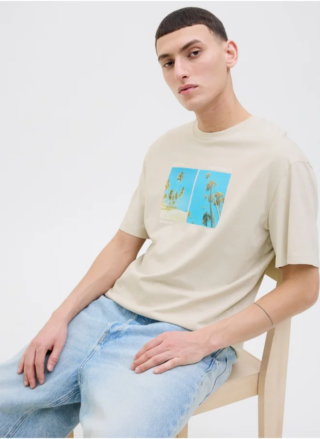 JACK & JONES Graphic Print Round Neck T-Shirt