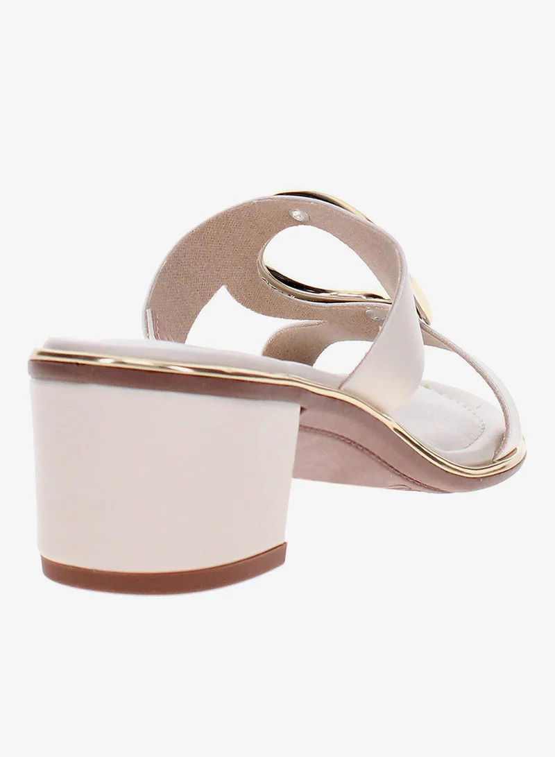 Beira Rio Off White Beira Rio Women’s Flat Summer Footwear – Lightweight Slip-On Comfort with Stylish Casual Design for Women | Best Price UAE