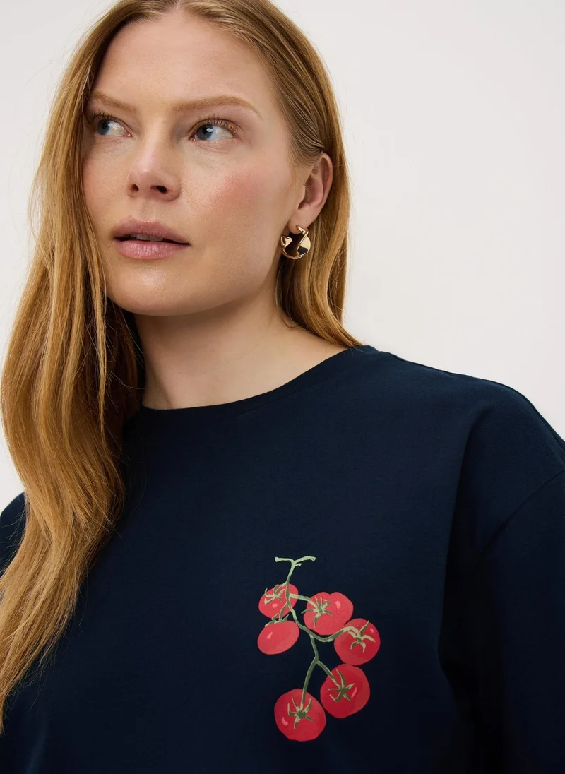 ماتلان Navy Tomato Graphic Oversized T-Shirt