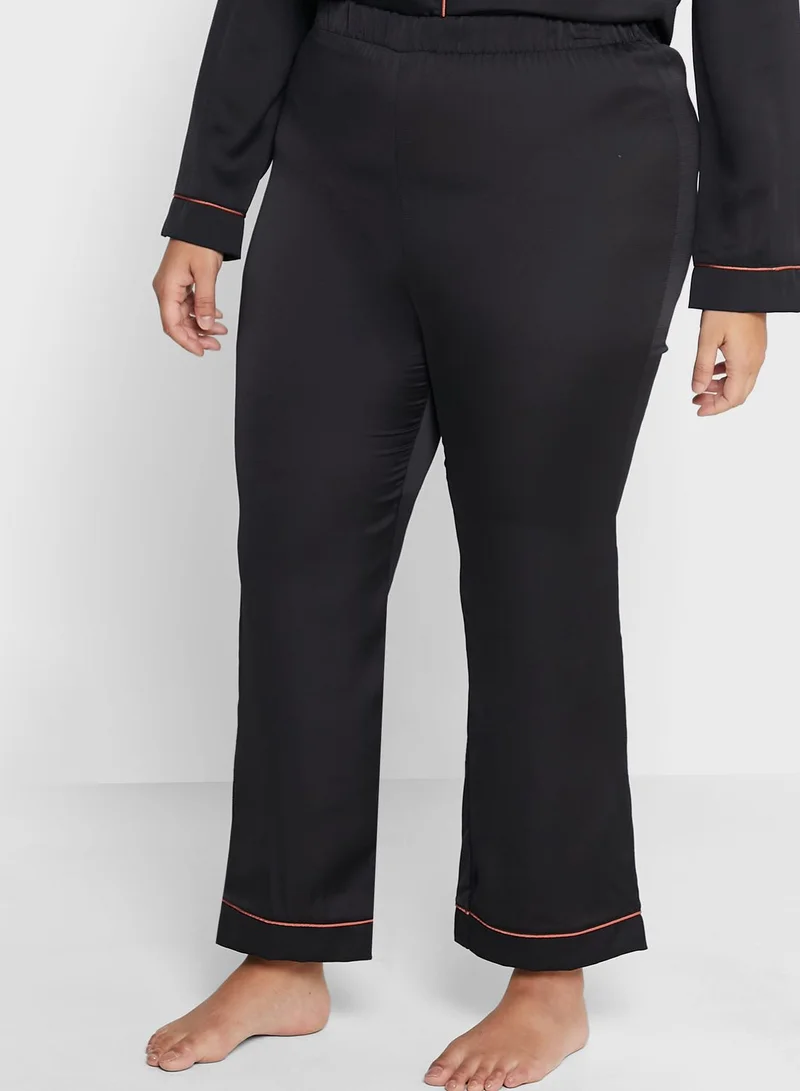 Pretty Secrets by Simply Be Button Through Top & Pyjama Set