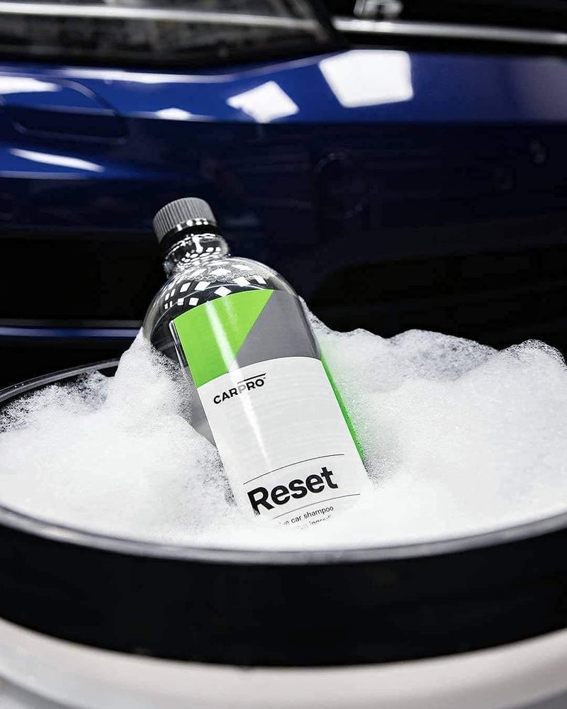 CarPro Reset - Intensive Car Wash Shampoo Perfect for Ceramic Coating & Nanotechnology Based Sealants and Coatings, pH-Neutral - Liter (34oz) - Image 4