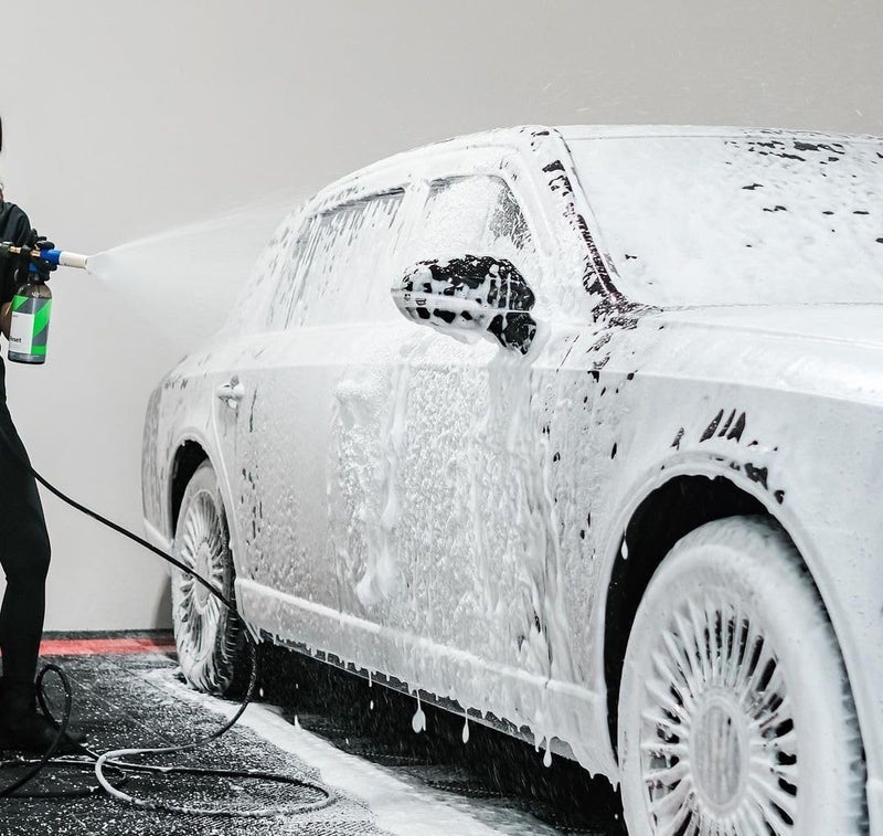 CarPro Reset - Intensive Car Wash Shampoo Perfect for Ceramic Coating & Nanotechnology Based Sealants and Coatings, pH-Neutral - Liter (34oz) - Image 3