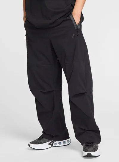 Nike Tech Woven Oversized Sweatpants