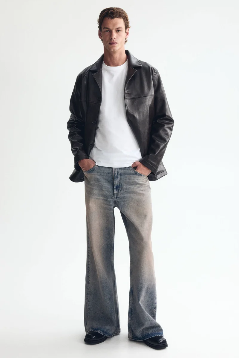Loose Bootcut Jeans