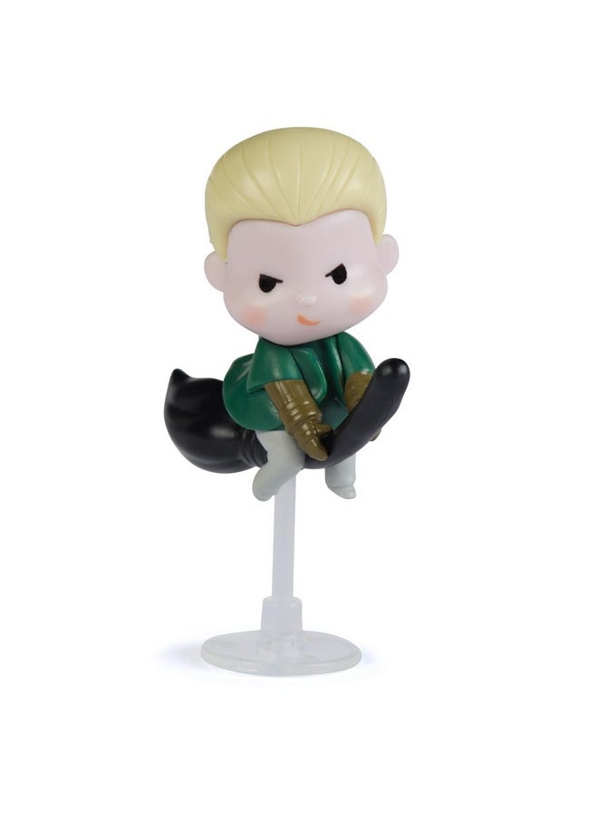 SPIN MASTER Harry Potter Micro Magical Moments, Quidditch Surprise Set with 2 Figures (Approx. 3.8 cm Tall) and Accessories, Toy for Children from 6 Years, Fan Item (Assorted)  - Image 3
