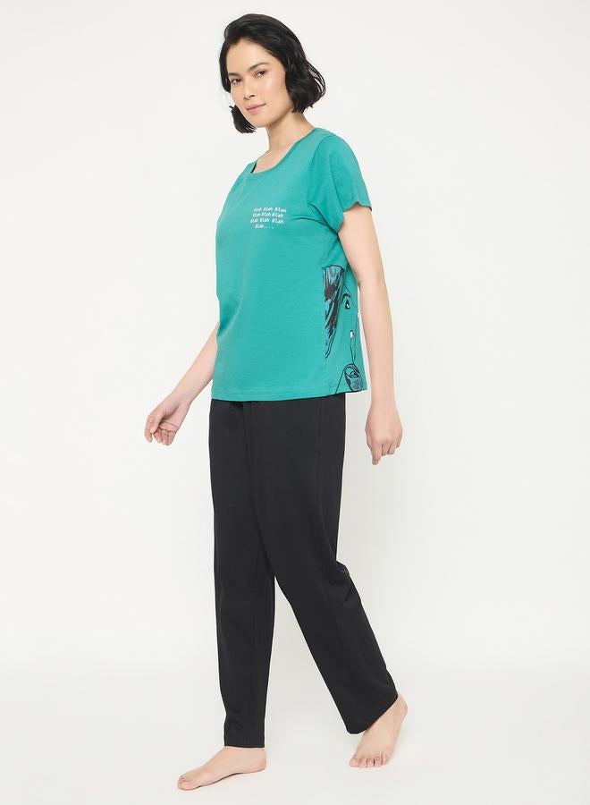 Clovia Typography Print Cotton T-Shirt and Pyjama Set - Image 5