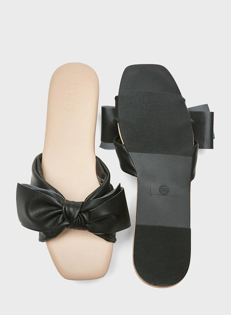 سيليست Multi Strap Flat Sandals