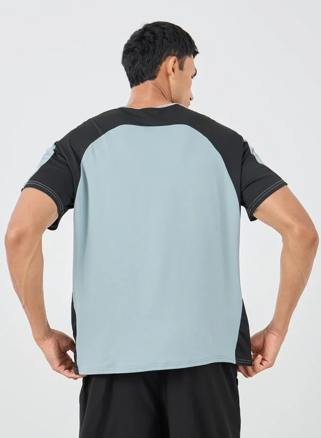 Styli Styli Color Block Panelled Ultra Stretch Oversized T-Shirt