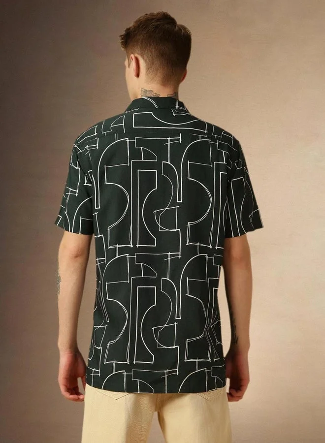 Dennis Lingo Printed Spread Collar Short Sleeves Shirt
