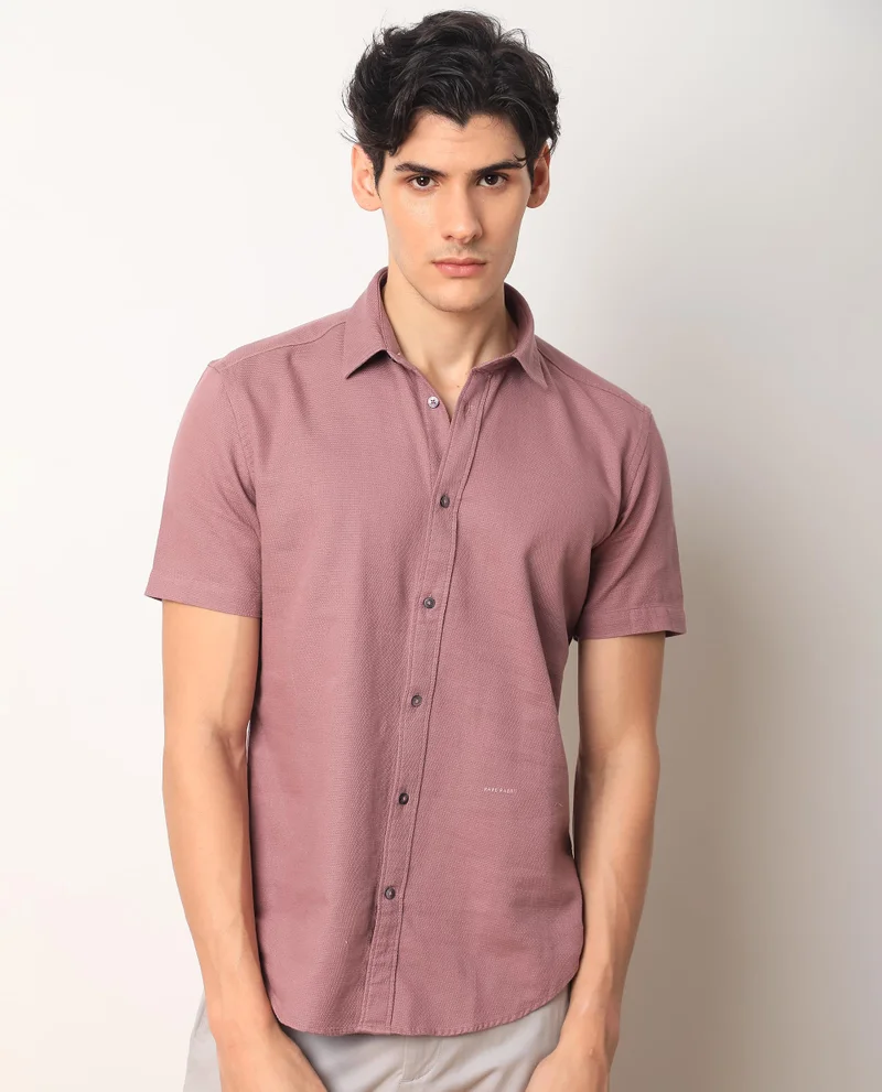 Rare Rabbit Rare Rabbit Men's Rissa Dusky Pink Cotton Fabric Half Sleeves Solid Dobby Shirt